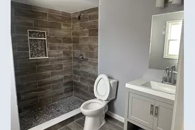 5934  Regency Hills Dr, Racine, WI 53406 - Photo 12