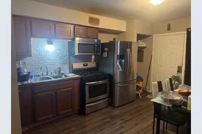 8877 N Swan Rd #B, Milwaukee, WI 53224 - Photo 6