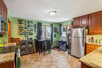 3781 S 21st St, Milwaukee, WI 53221 - Photo 4