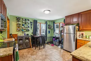 3781 S 21st St, Milwaukee, WI 53221 - Photo 4