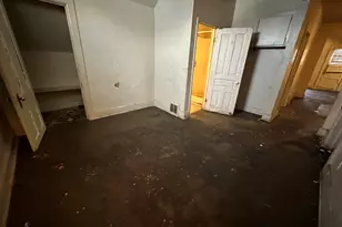 2463 N 22nd St, Milwaukee, WI 53206 - Photo 14