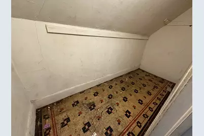 2463 N 22nd St, Milwaukee, WI 53206 - Photo 10