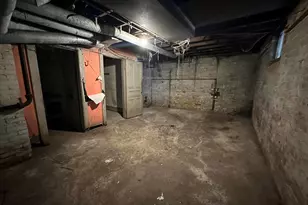 2463 N 22nd St, Milwaukee, WI 53206 - Photo 22