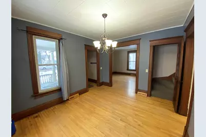 441  Hawthorn St, Burlington, WI 53105 - Photo 2