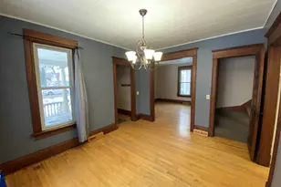 441 Hawthorn St, Burlington, WI 53105 - Photo 2