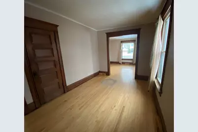 441  Hawthorn St, Burlington, WI 53105 - Photo 6