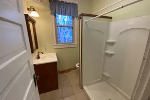 441 Hawthorn St, Burlington, WI 53105 - Photo 10