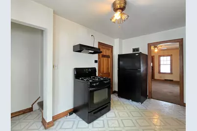 4123 W Good Hope Rd, Milwaukee, WI 53209 - Photo 6