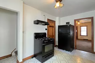 4123 W Good Hope Rd, Milwaukee, WI 53209 - Photo 6