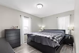 2839 S 46th St, Milwaukee, WI 53219 - Photo 10