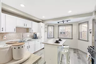 2839 S 46th St, Milwaukee, WI 53219 - Photo 8