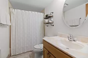 35 Lausanne Ct, Geneva, WI 53147 - Photo 16