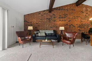 35 Lausanne Ct, Geneva, WI 53147 - Photo 6