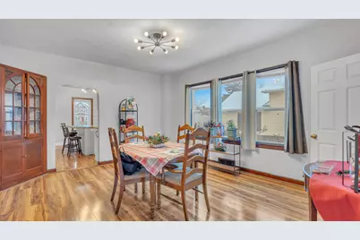 666 W 9th Ave, Oshkosh, WI 54902 - Photo 6