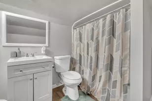 666 W 9th Ave, Oshkosh, WI 54902 - Photo 18