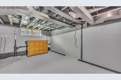 666 W 9th Ave, Oshkosh, WI 54902 - Photo 20