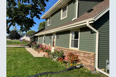 W163S7358  Bay Lane Dr, Muskego, WI 53150 - Photo 4