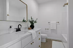 633 Lewis Ct, Holmen, WI 54636 - Photo 20