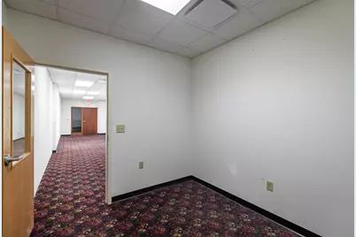 700  3rd St #011, La Crosse, WI 54601 - Photo 8