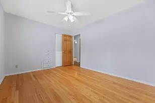 8155 N Mohawk Rd, Fox Point, WI 53217 - Photo 26