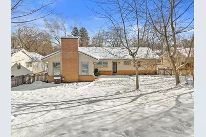 8155 N Mohawk Rd, Fox Point, WI 53217 - Photo 28