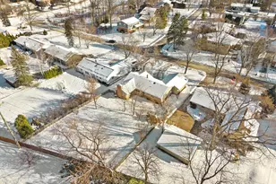 8155 N Mohawk Rd, Fox Point, WI 53217 - Photo 30