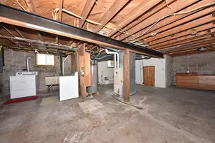 560 W Chestnut St, Port Washington, WI 53074 - Photo 24