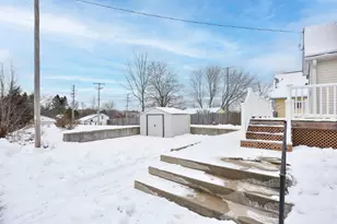 560 W Chestnut St, Port Washington, WI 53074 - Photo 20