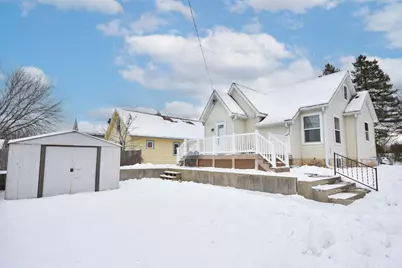 560 W Chestnut St, Port Washington, WI 53074 - Photo 22