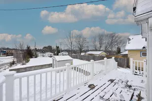 560 W Chestnut St, Port Washington, WI 53074 - Photo 18