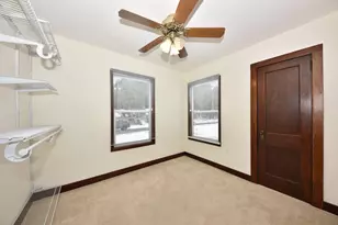 560 W Chestnut St, Port Washington, WI 53074 - Photo 14