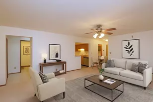 3227 W Meadows Ct, Sheboygan, WI 53081 - Photo 12