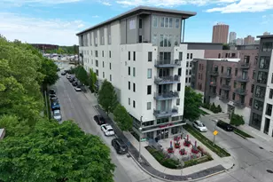 2080 N Commerce St, Milwaukee, WI 53212 - Photo 32