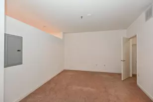 2080 N Commerce St, Milwaukee, WI 53212 - Photo 14