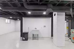 2929 N 25th St, Milwaukee, WI 53206 - Photo 26