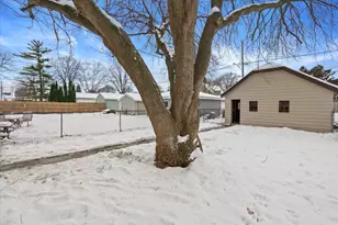 3673 S Ahmedi Ave, Saint Francis, WI 53235 - Photo 22
