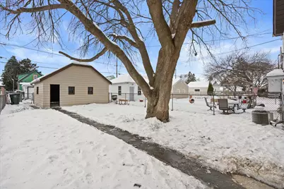 3673 S Ahmedi Ave, Saint Francis, WI 53235 - Photo 22