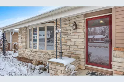 2324  Silver Leaf Ln, Sheboygan, WI 53083 - Photo 2