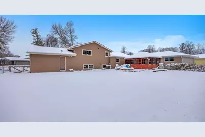 2324  Silver Leaf Ln, Sheboygan, WI 53083 - Photo 20