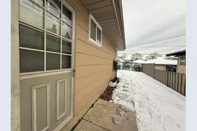 5736 N 96th St, Milwaukee, WI 53225 - Photo 10