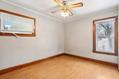 5402 N 41st St, Milwaukee, WI 53209 - Photo 16