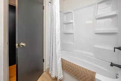 N84W18113  Imperial Ct, Menomonee Falls, WI 53051 - Photo 22