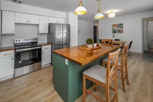 N84W18113 Imperial Ct, Menomonee Falls, WI 53051 - Photo 10