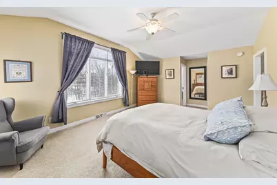 N54W16349  Westwind Dr, Menomonee Falls, WI 53051 - Photo 18