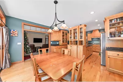 N54W16349  Westwind Dr, Menomonee Falls, WI 53051 - Photo 12