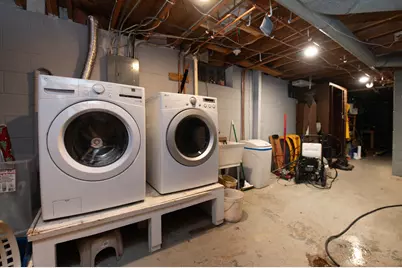 680  Brandt Ct, Pewaukee, WI 53072 - Photo 18