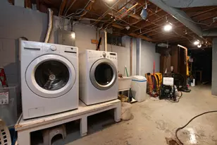 680 Brandt Ct, Pewaukee, WI 53072 - Photo 18