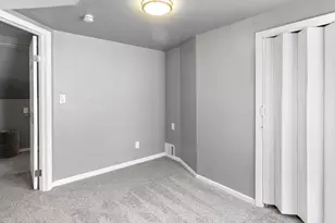 2415 N 53rd St, Milwaukee, WI 53210 - Photo 14