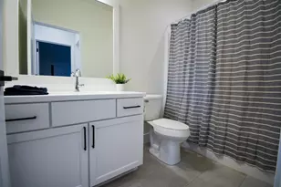 9405 S Cypress Pl, Oak Creek, WI 53154 - Photo 24