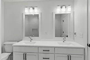 9405 S Cypress Pl, Oak Creek, WI 53154 - Photo 40